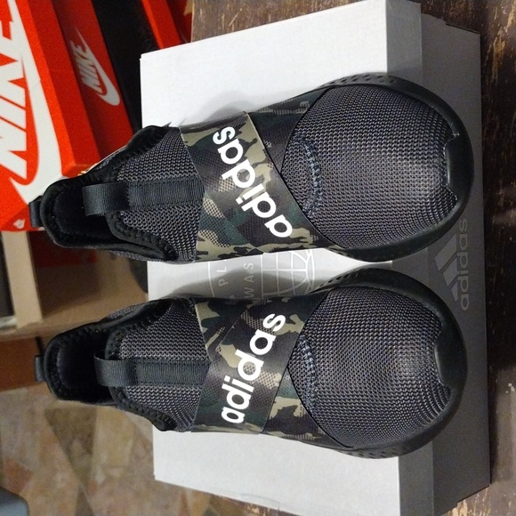 NWT pure motion Adidas. Brand new never even been tried on. Size 8.5 - Picture 1 of 7